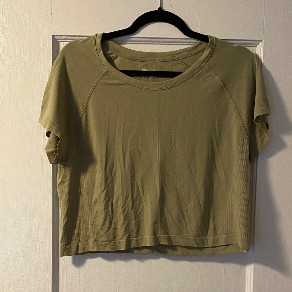 Women's Cropped Green Active Top